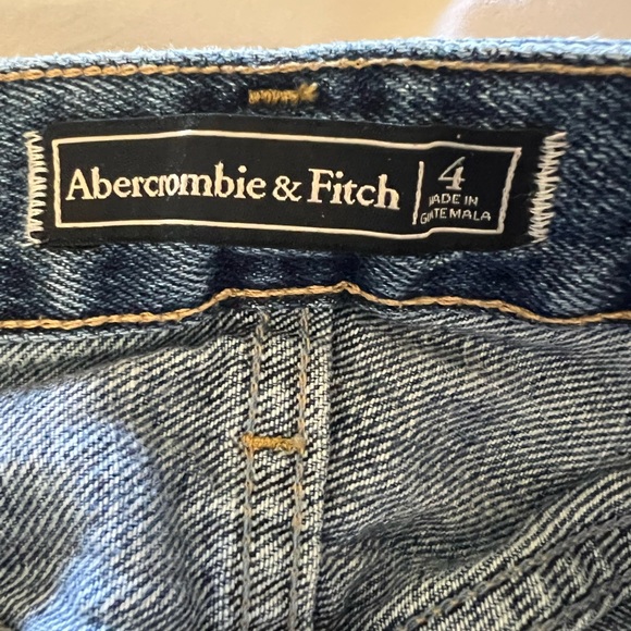 Abercrombie and Fitch, high waist mini skirt size 4 - Picture 4 of 4